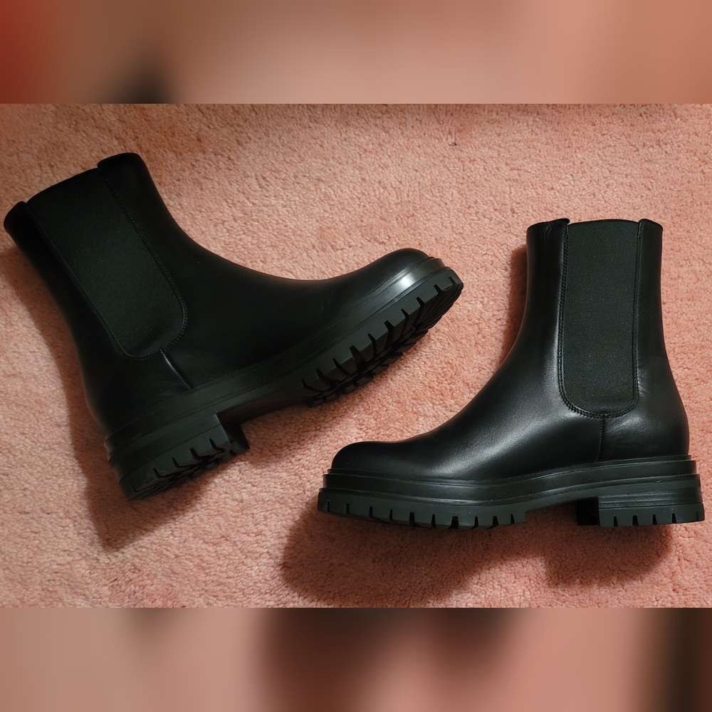 Women's Gianvito Rossi boots size 39